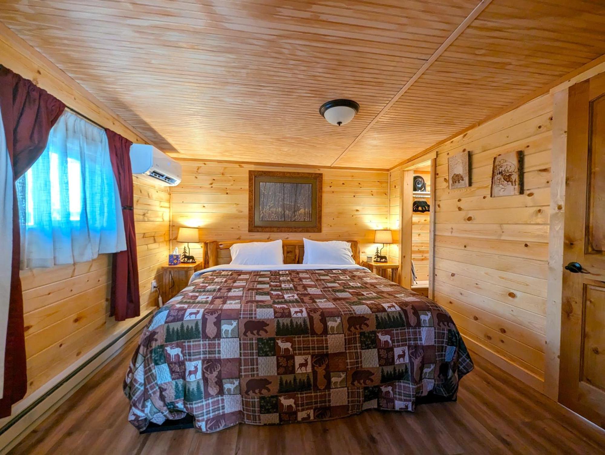 Yellowstone'S Treasure Cabins Gardiner Bagian luar foto